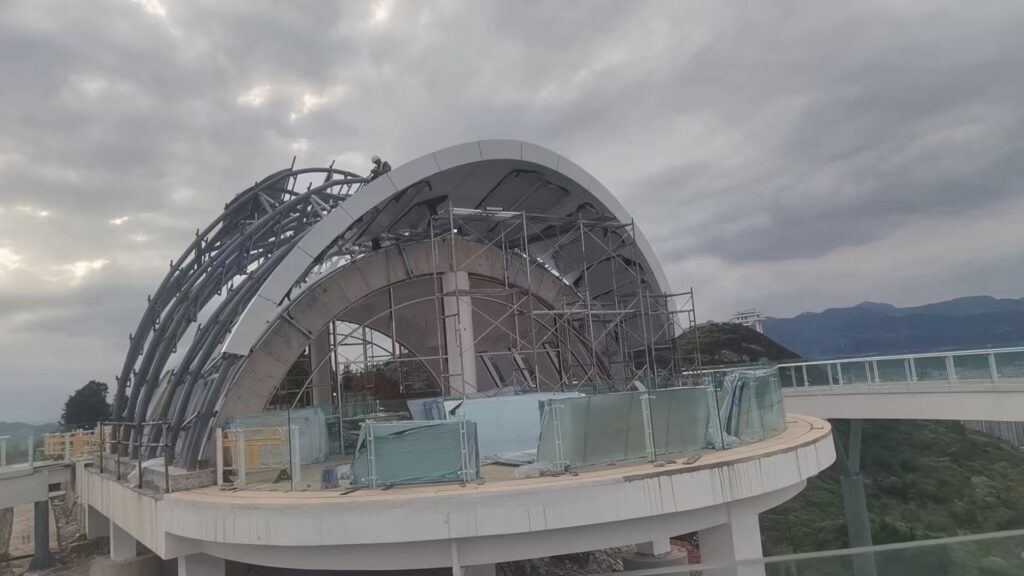 Curved Metal panel 6