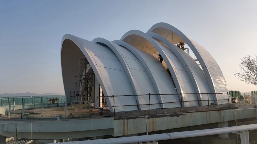 Curved Metal panel 8