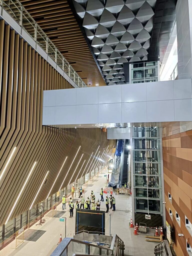 Metal Baffle Ceiling-1